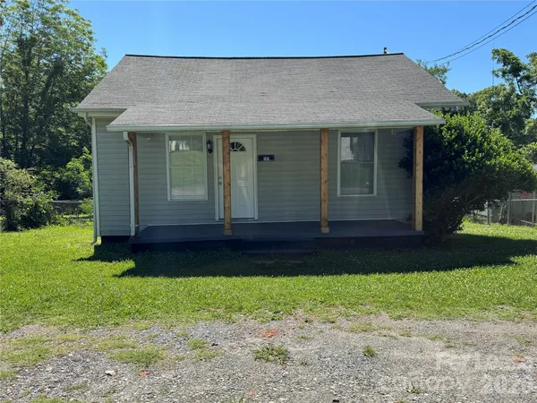 $1,250 | 107 South Inman Avenue, Bessemer City, NC 28016