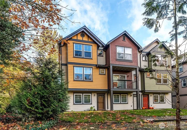 $3,350 | 7174 Shinkle Place Southwest, Seattle, WA 98106