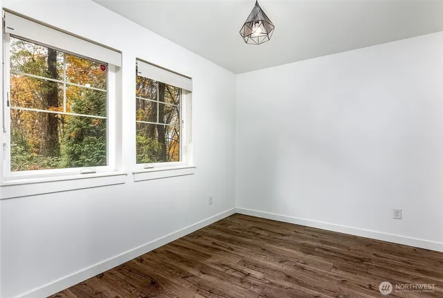 $3,350 | 7174 Shinkle Place Southwest, Seattle, WA 98106