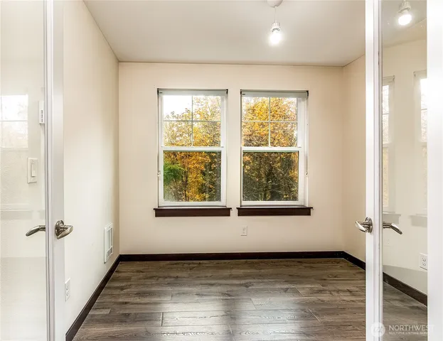 $3,350 | 7174 Shinkle Place Southwest, Seattle, WA 98106