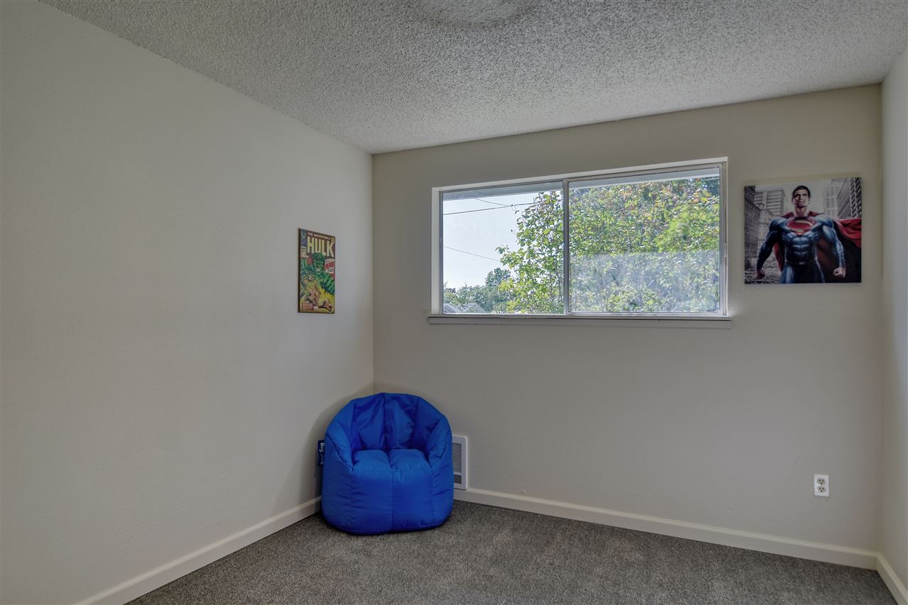 3216 North Fowler Road Spokane, WA 99206 - Photo 14 of 30