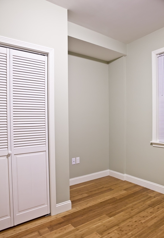 195 West 3rd Street, Unit 4 Boston, MA 02127 - Photo 9 of 16