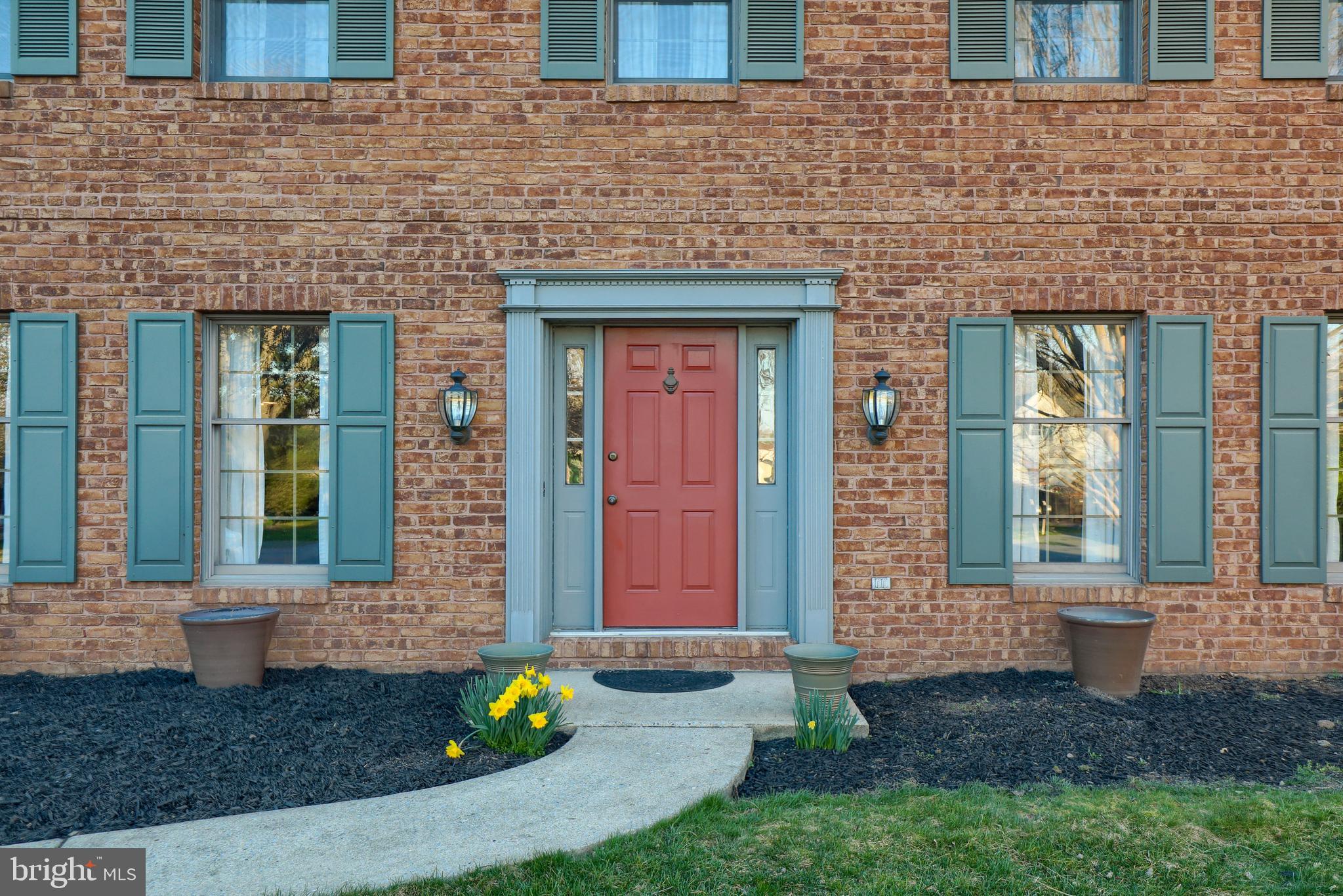 805 Scott Lane Lititz, PA 17543 - Photo 3 of 51