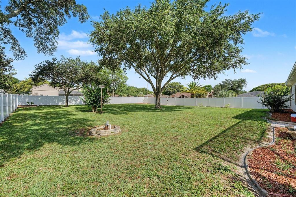 10339 Bedford Road Spring Hill, FL 34608 - Photo 41 of 47