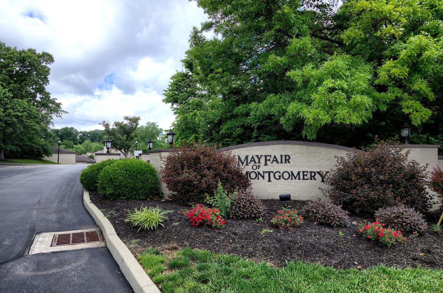10555 Montgomery Road, Unit 70 Montgomery, OH 45242 - Photo 2 of 61