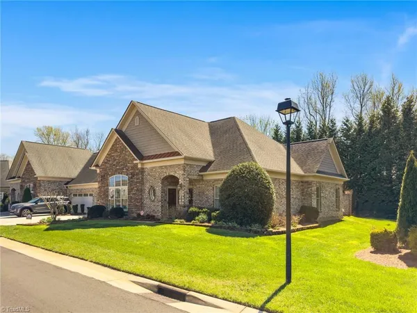$427,700 | 6821 Stone Gables Drive, Thomasville, NC 27360