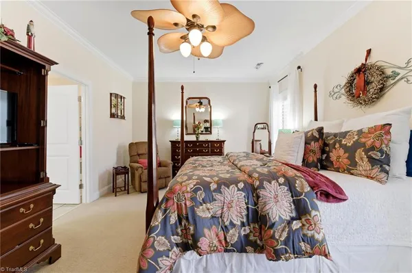 $427,700 | 6821 Stone Gables Drive, Thomasville, NC 27360