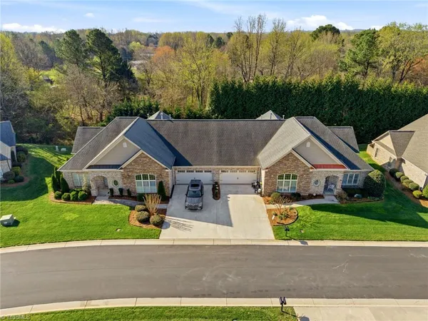 $427,700 | 6821 Stone Gables Drive, Thomasville, NC 27360