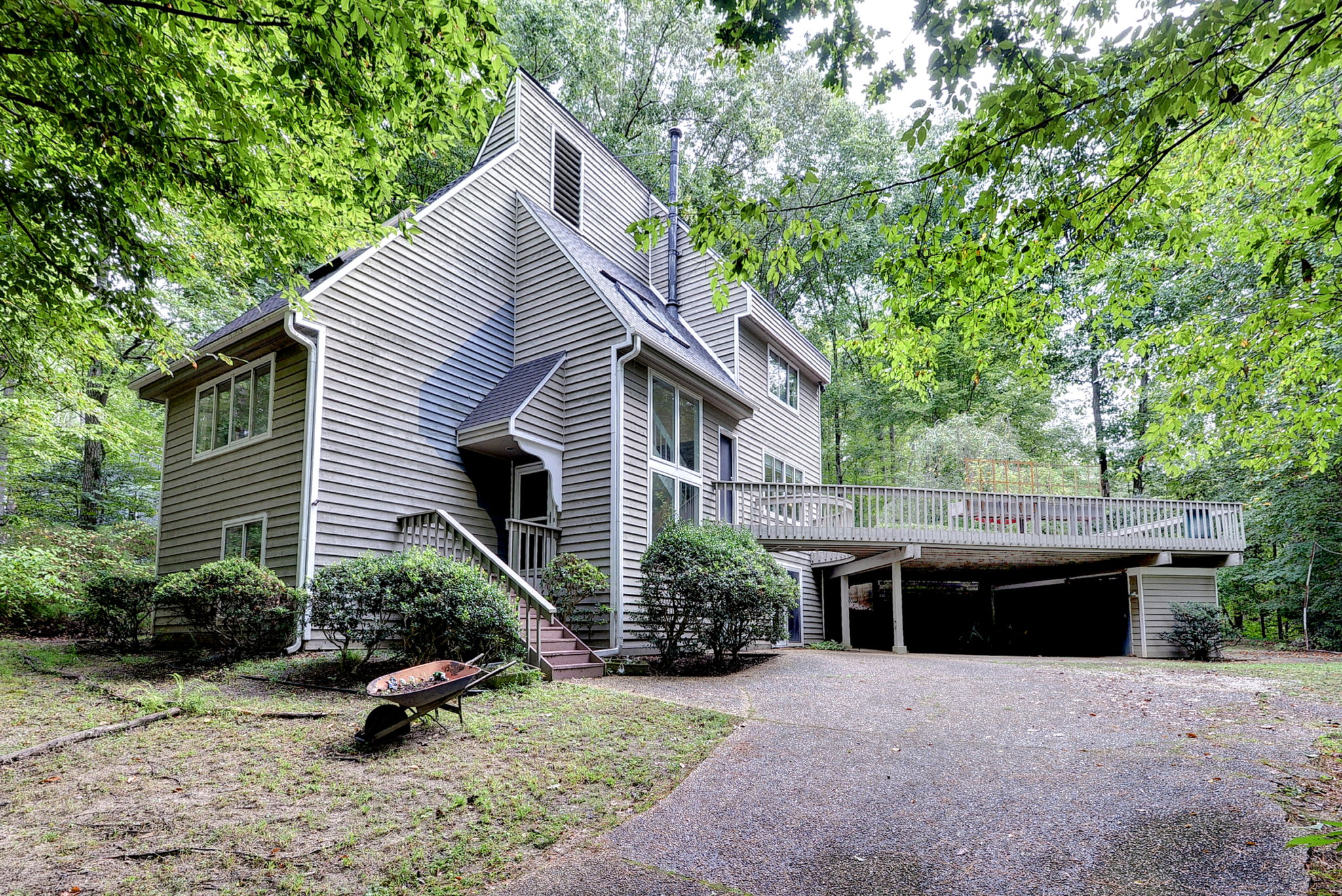 411 Hempstead Road Williamsburg, VA 23188 - Photo 3 of 54 Gallery Image 3