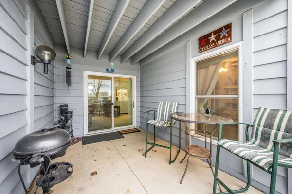 $129,900 | 232 South Dewey Street, Unit 102, Fairmont, MN 56031