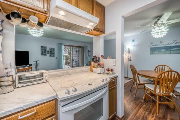 $129,900 | 232 South Dewey Street, Unit 102, Fairmont, MN 56031