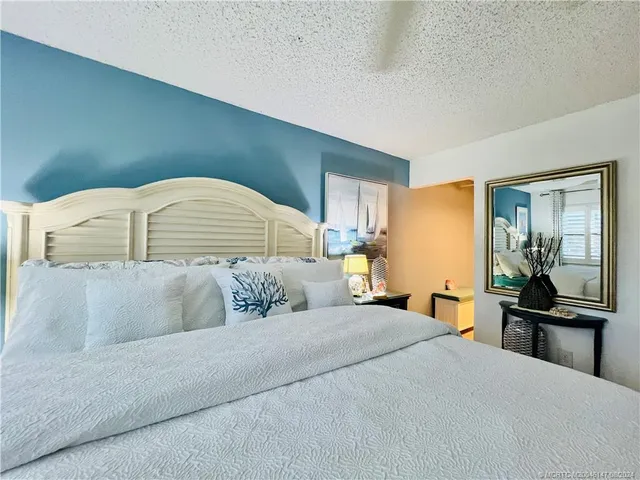 $2,500 | 10044 South Ocean Drive, Unit 102, Jensen Beach, FL 34957