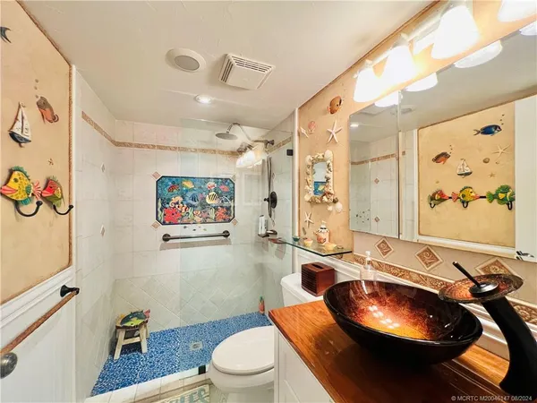 $2,500 | 10044 South Ocean Drive, Unit 102, Jensen Beach, FL 34957