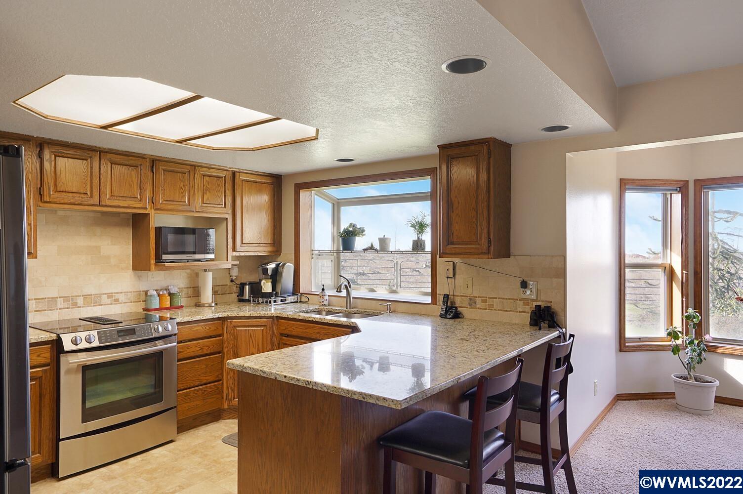 44400 West McCully Mountain Road Lyons, OR 97358 - Photo 11 of 42 Gallery Image 11