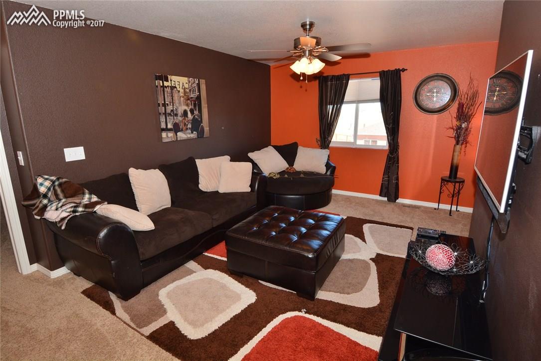 2295 Reed Grass Way Colorado Springs, CO 80915 - Photo 21 of 36 Gallery Image 21