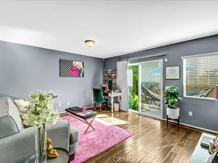 $749,900 | 6840 De Celis Place, Lake Balboa, CA 91406