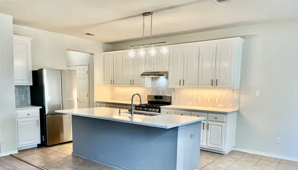 $2,250 | 18708 Dry Pond Drive, Pflugerville, TX 78660