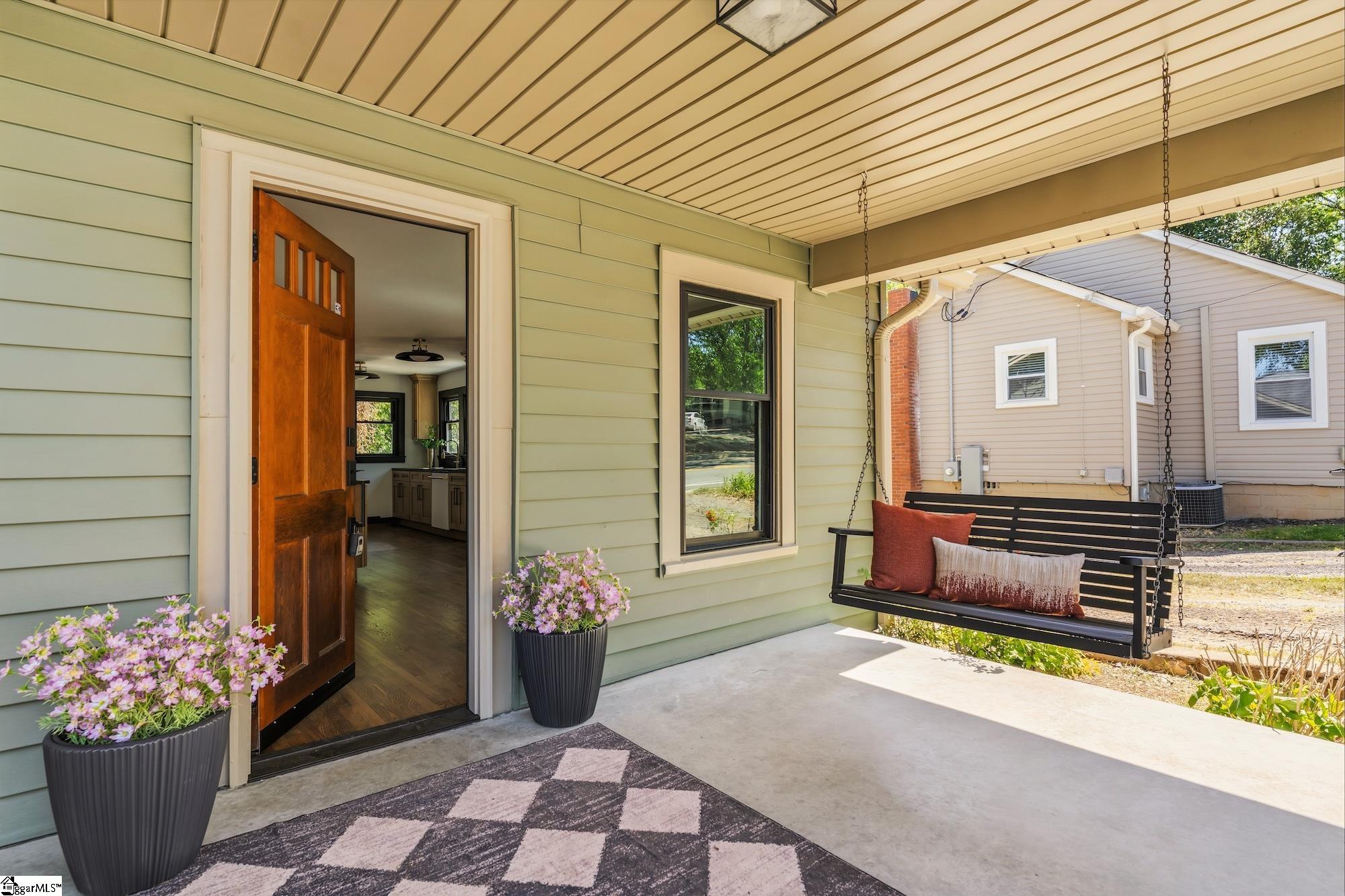 806 Perry Road Greenville, SC 29609 - Photo 9 of 35 Gallery Image 9