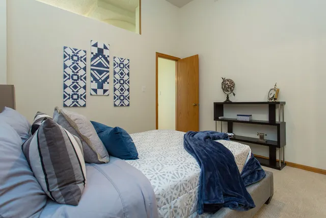 $1,700 | 812 West Van Buren Street, Unit 2D, Chicago, IL 60607