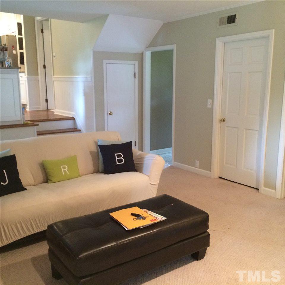 4724 Hiddenbrook Drive Raleigh, NC 27609 - Photo 8 of 17 Photo #8