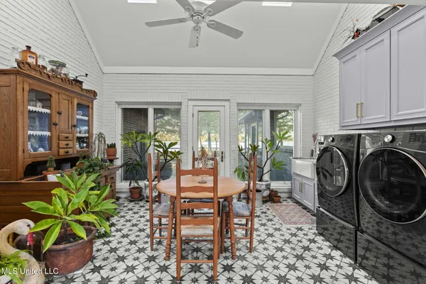 $1,499,999 | 108 Cove Lane, Madison, MS 39110