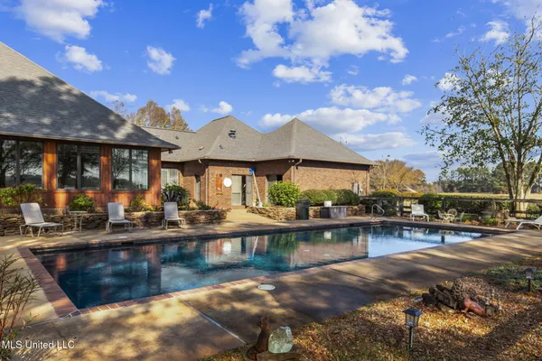 $1,499,999 | 108 Cove Lane, Madison, MS 39110