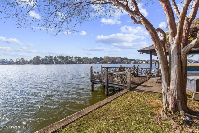 $1,499,999 | 108 Cove Lane, Madison, MS 39110