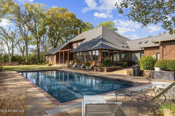 $1,499,999 | 108 Cove Lane, Madison, MS 39110