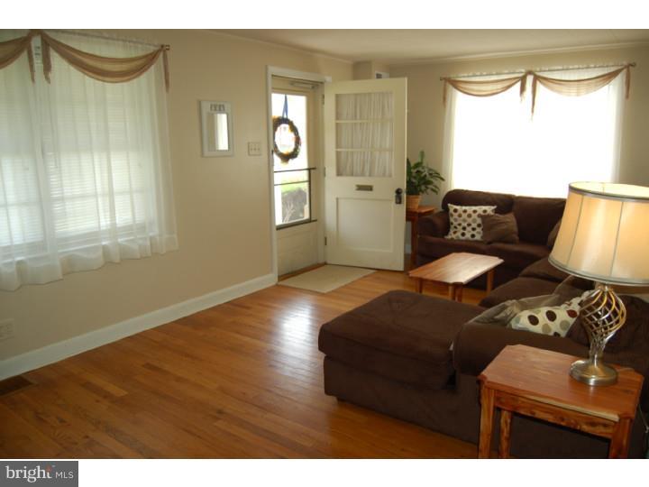 2124 Peters Road Reading, PA 19601 - Photo 11 of 17