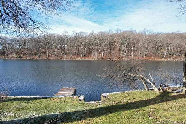 $689,000 | 124 East Street, Wolcott, CT 06716