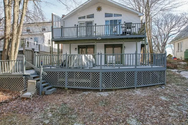 $659,000 | 124 East Street, Wolcott, CT 06716