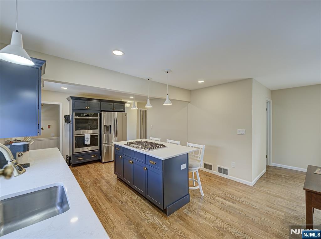 15 Glassboro Road Parsippany, NJ 07054 - Photo 5 of 38