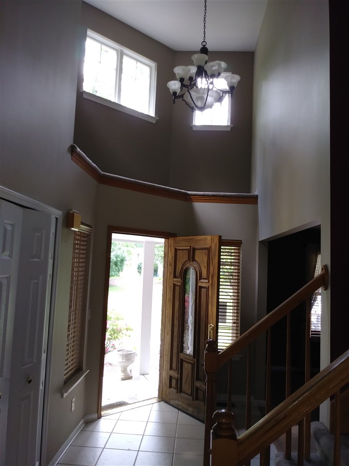 951 Clarkston Road Lake Orion, MI 48362 - Photo 2 of 18 50014881-1.JPG