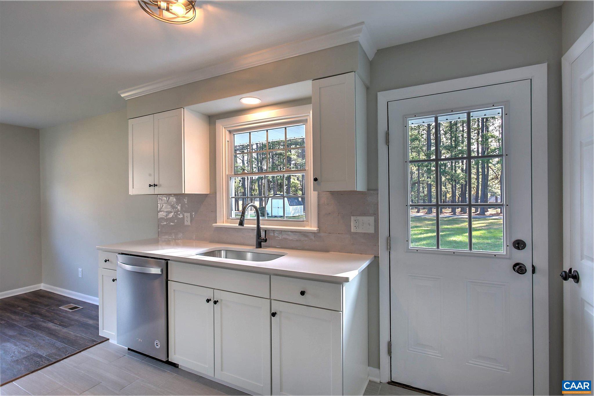 293 Wagner Farm Road Louisa, VA 23093 - Photo 6 of 21 Gallery Image 6