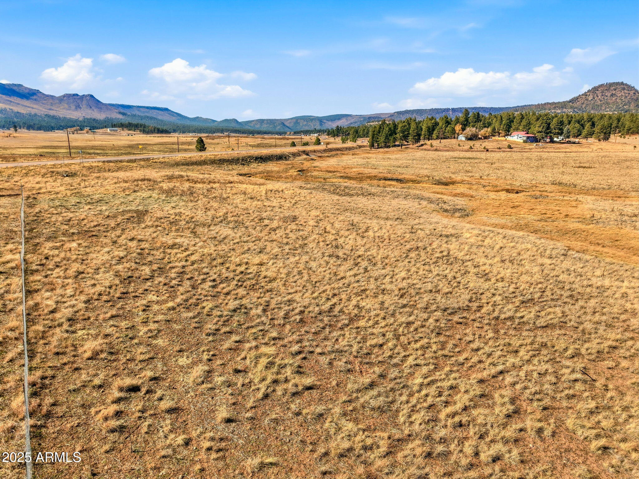 Lot 35 The Ranch, Unit 35 Alpine, AZ 85920 - Photo 20 of 21 a view of an ocean and beach