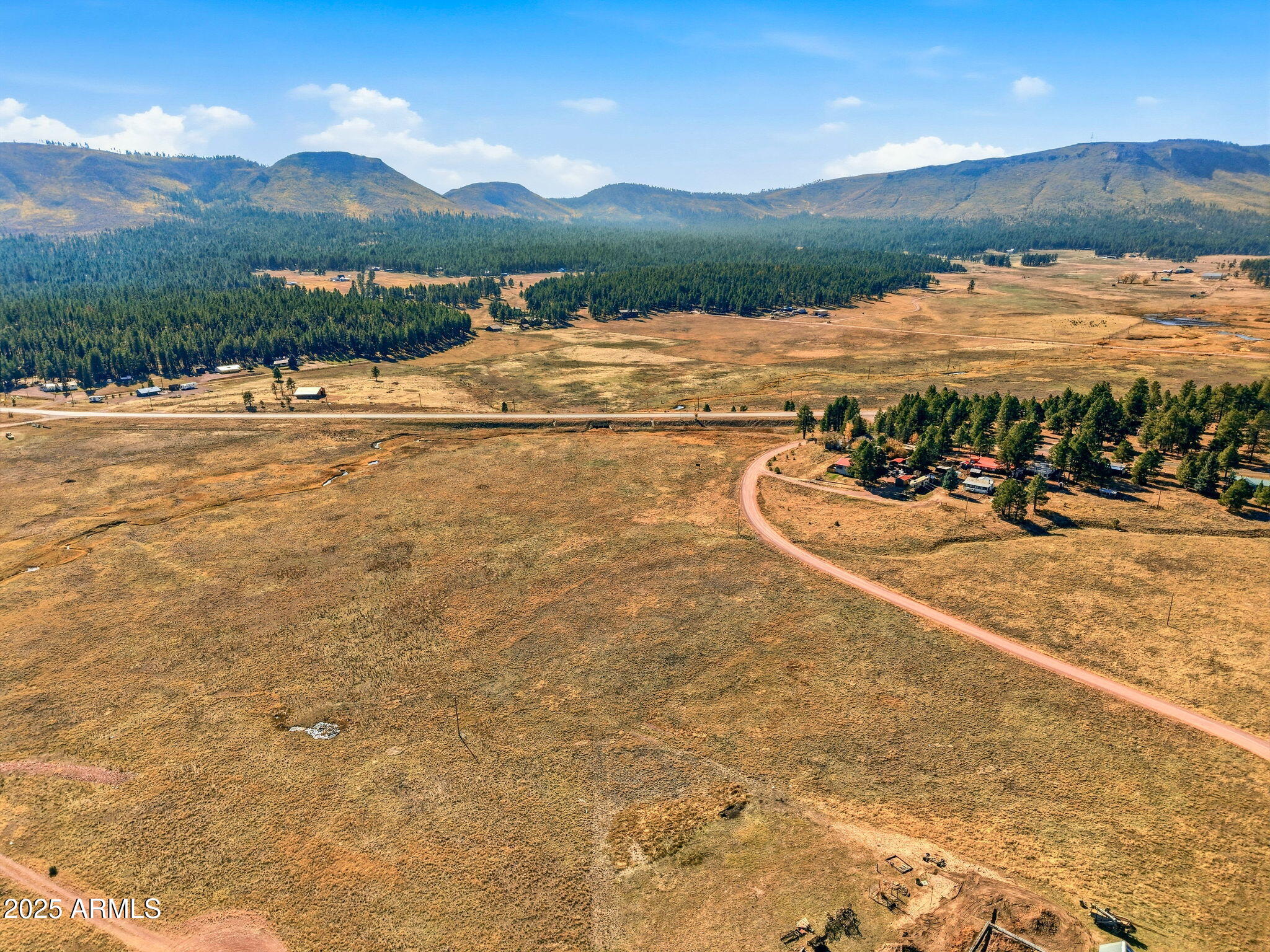 Lot 35 The Ranch, Unit 35 Alpine, AZ 85920 - Photo 2 of 21 a view of a terrace with mountain view