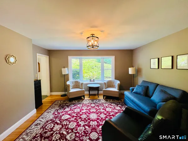 $4,900 | 679 Aspen Lane, Orange, CT 06477