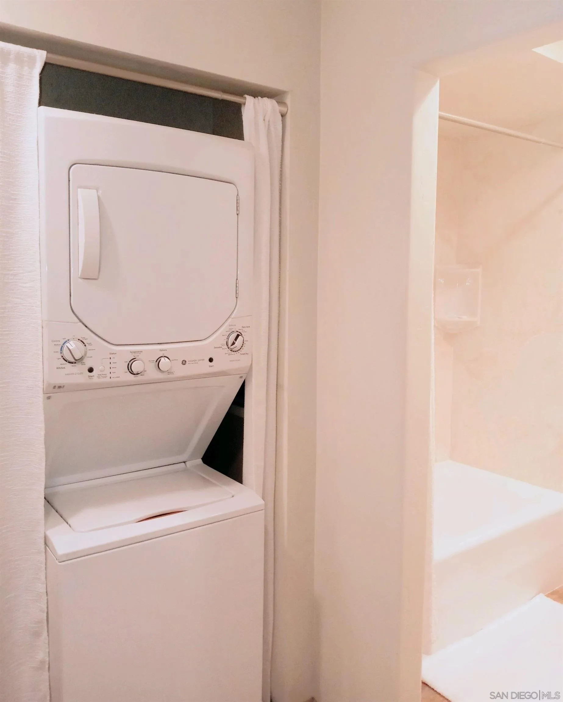 2003 Costa Del Mar Road, Unit 692 Carlsbad, CA 92009 - Photo 17 of 24 Gallery Image 17