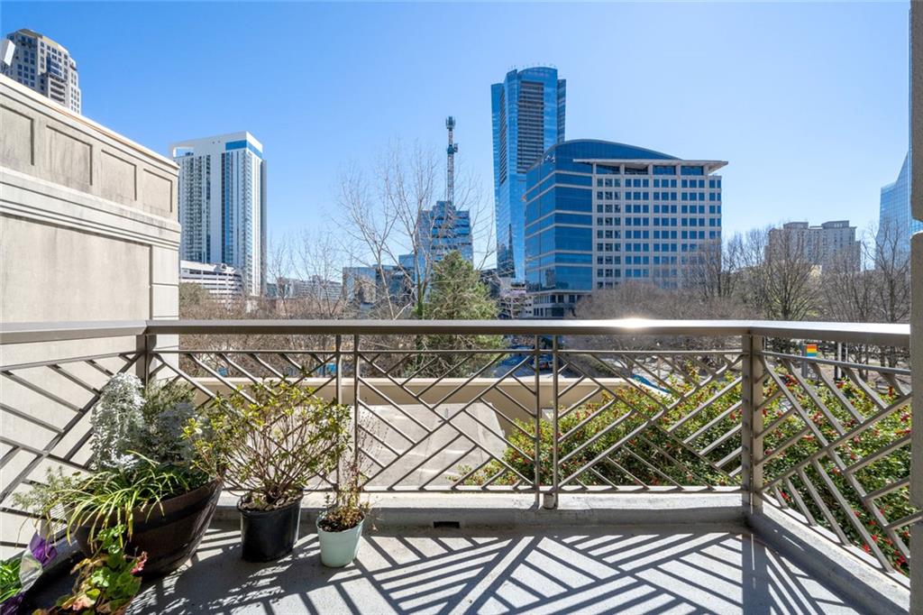 3334 Peachtree Road Northeast, Unit 112 Atlanta, GA 30326 - Photo 18 of 32 Gallery Image 18