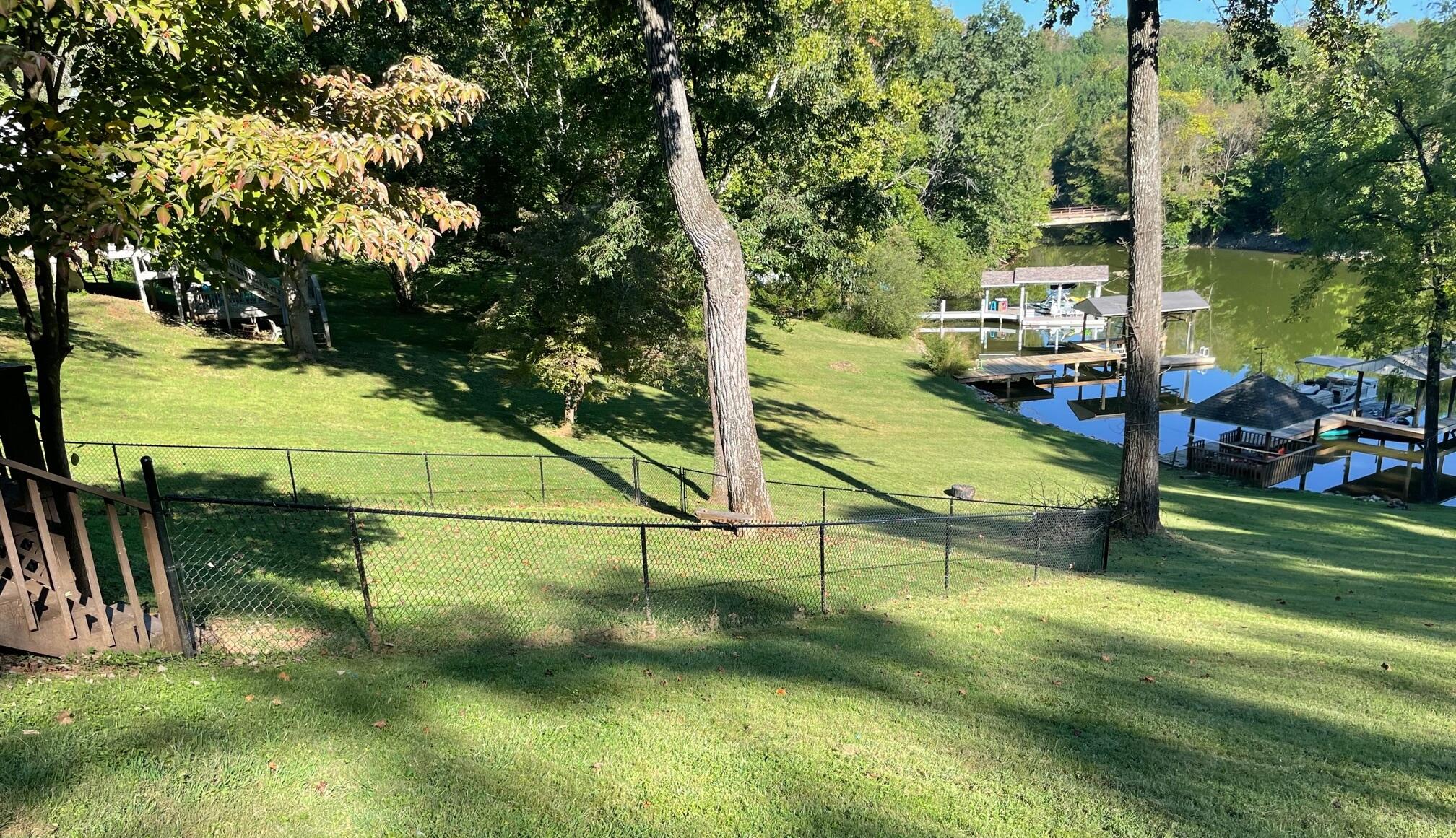 16448 Moneta Road Moneta, VA 24121 - Photo 19 of 34 New Fence