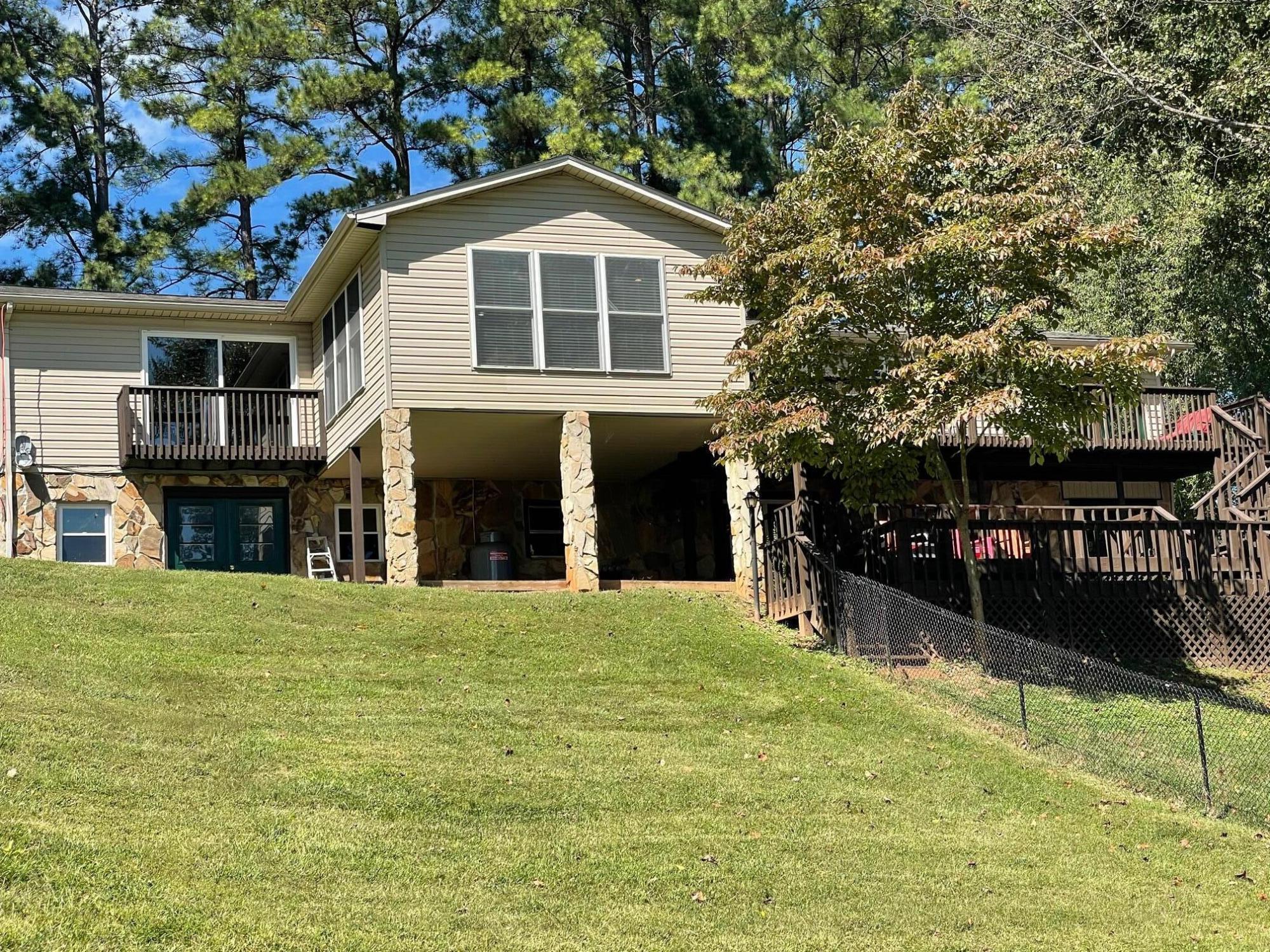 16448 Moneta Road Moneta, VA 24121 - Photo 28 of 34 IMG_9289