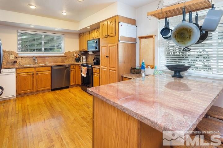 11295 Cornerbrook Court Reno, NV 89511 - Photo 7 of 36 Photo 7