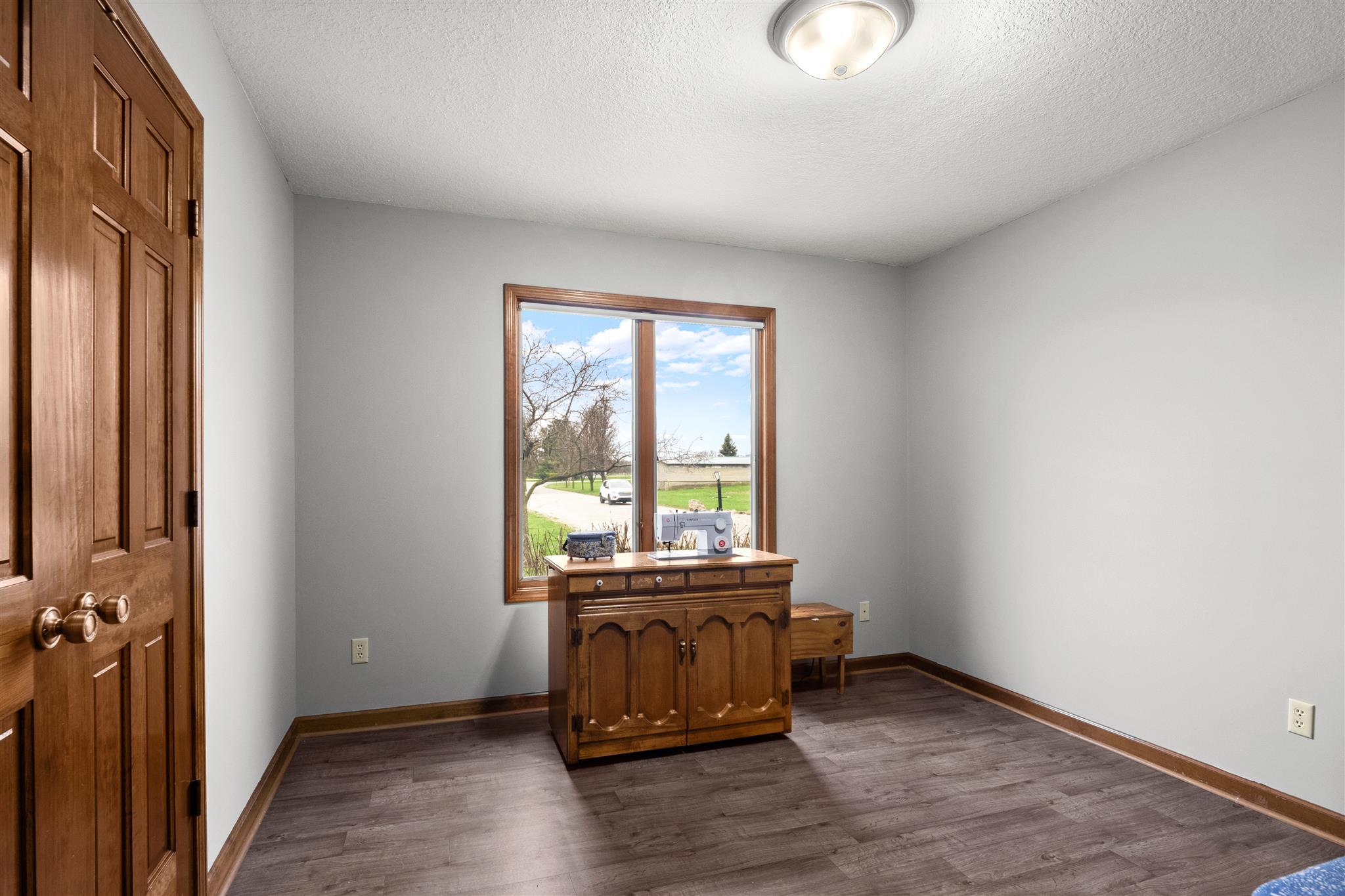 22005 Ward Road Woodburn, IN 46797 - Photo 16 of 36
