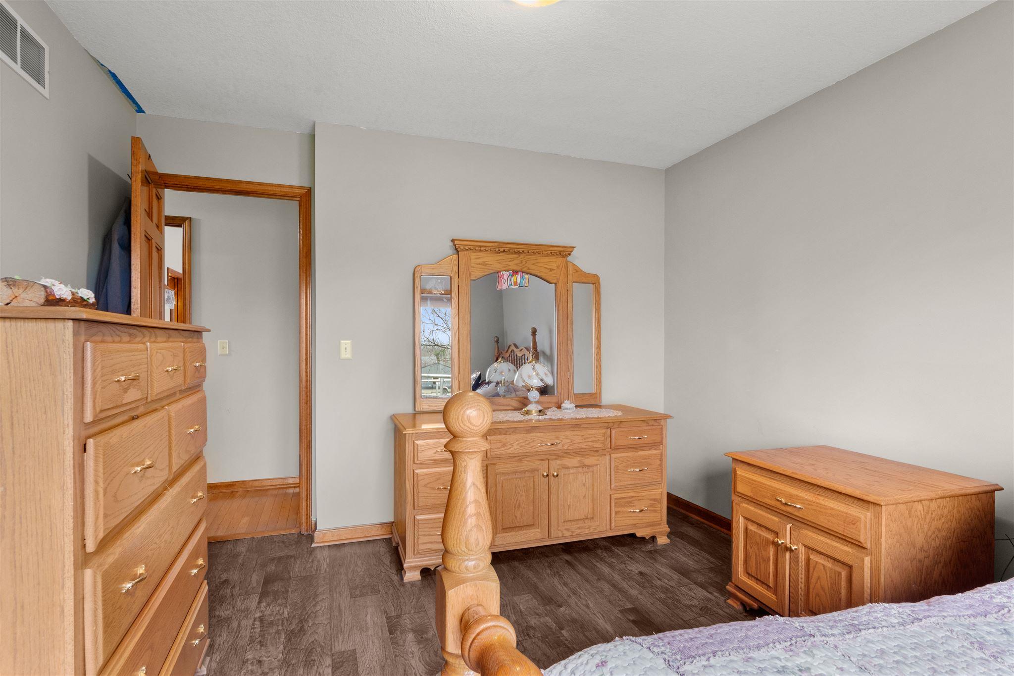 22005 Ward Road Woodburn, IN 46797 - Photo 19 of 36