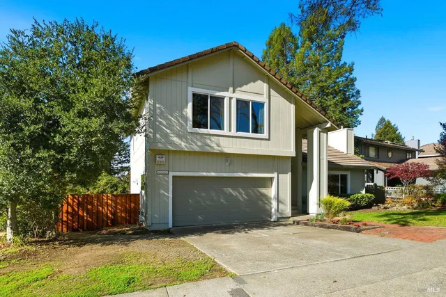 $850,000 | 4860 Parktrail Drive, Santa Rosa, CA 95405