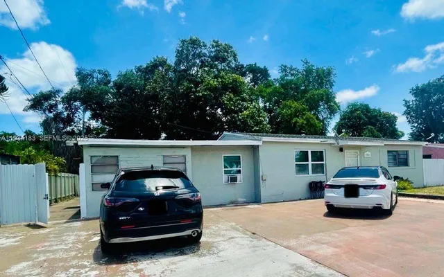 $588,000 | 17011 Northwest 33rd Court, Miami Gardens, FL 33056