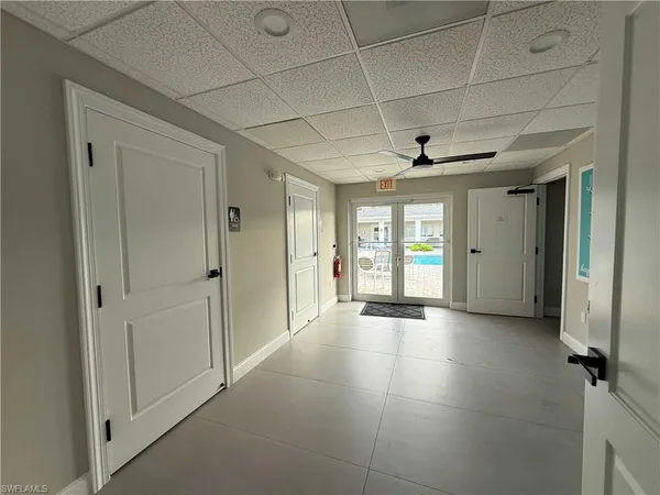 $595,000 | 408 Broad Avenue South, Unit H408, Naples, FL 34102