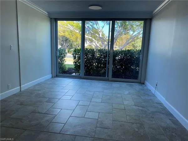 $595,000 | 408 Broad Avenue South, Unit H408, Naples, FL 34102