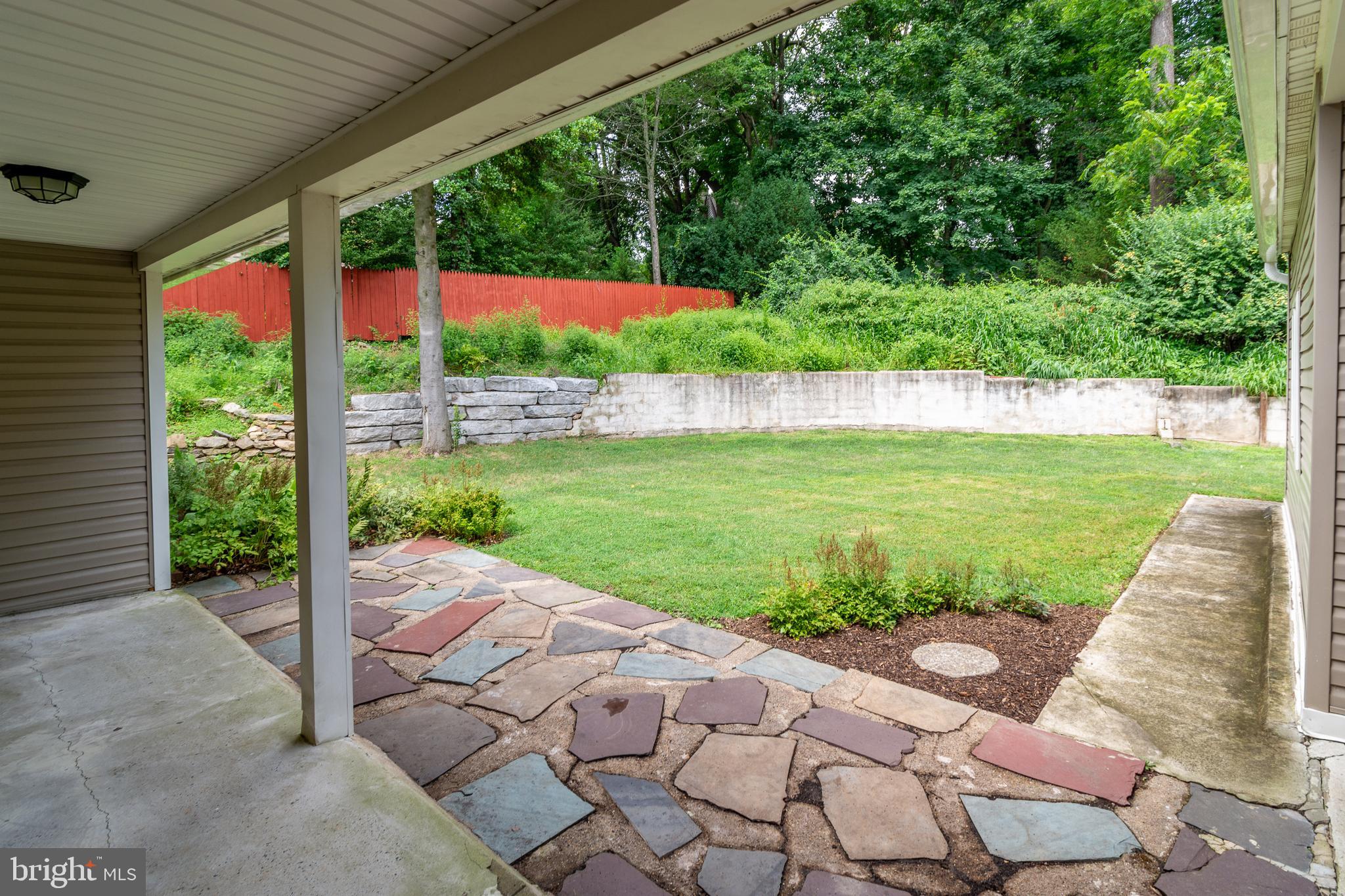 2809 Church Road Glenside, PA 19038 - Photo 40 of 49 Privacy and nature