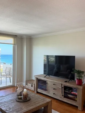 $3,000 | 1900 South Ocean Boulevard, Unit 15G, Lauderdale-by-the-Sea, FL 33062
